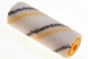 zutocrni10030